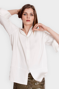 THE GREAT WHITE BLOUSE